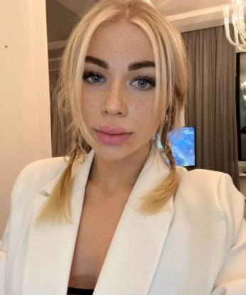 Люсенька, 24 года